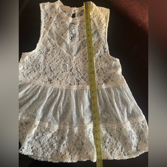 Free People Ivory Sleeveless Lace Top Sz XS - Picture 6 of 8
